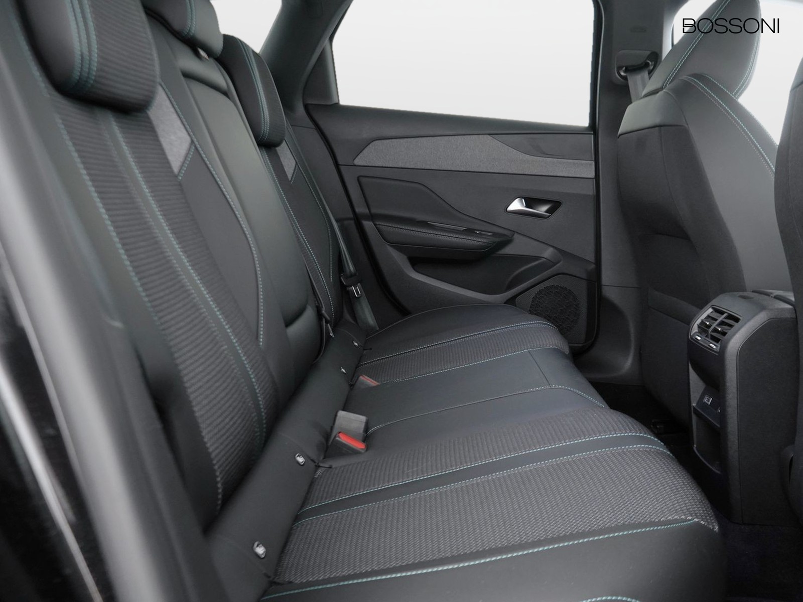 9 - Peugeot 308 sw 1.2 puretech turbo allure s&s