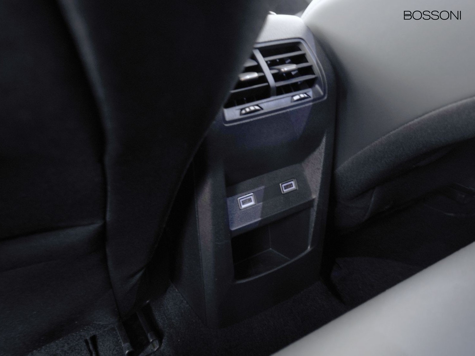 26 - Peugeot 308 sw 1.2 puretech turbo allure s&s