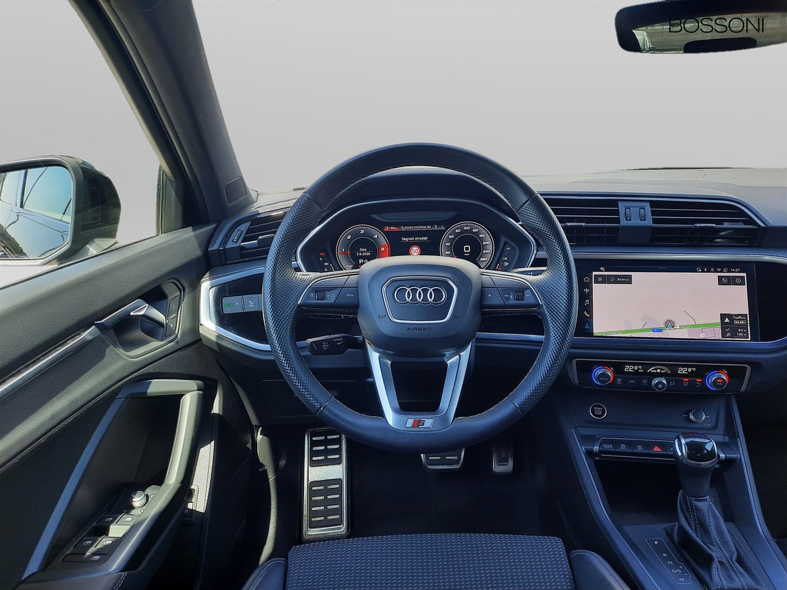 3 - Audi Q3 sportback 35 2.0 tdi s line edition s tronic