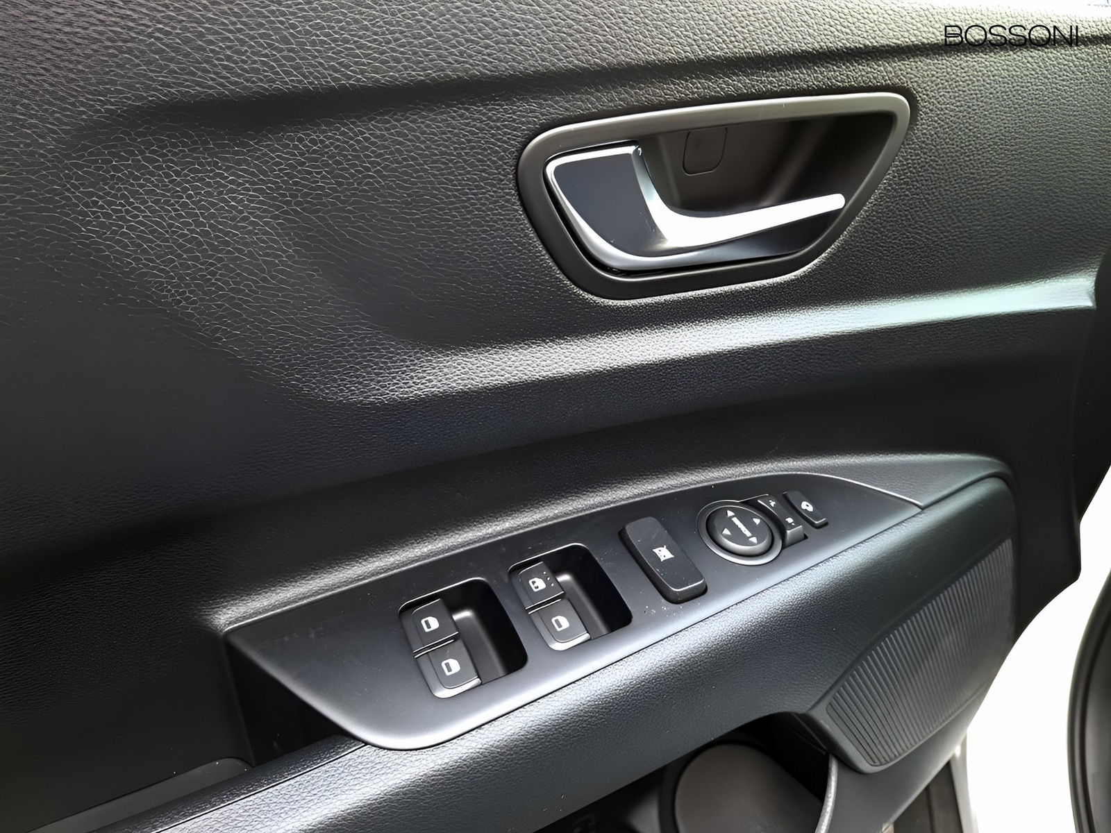 11 - Kia Stonic 1.0 t-gdi mhev style tech pack