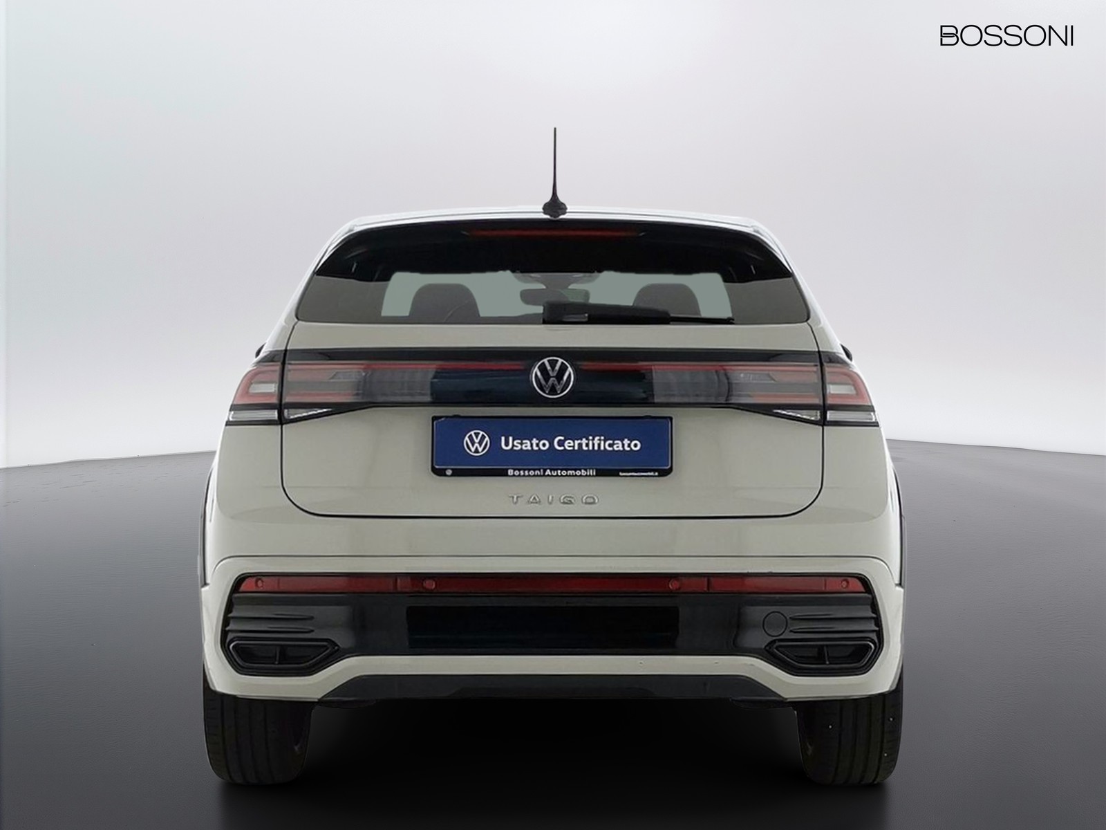 5 - Volkswagen Taigo 1.0 tsi 110cv r-line dsg