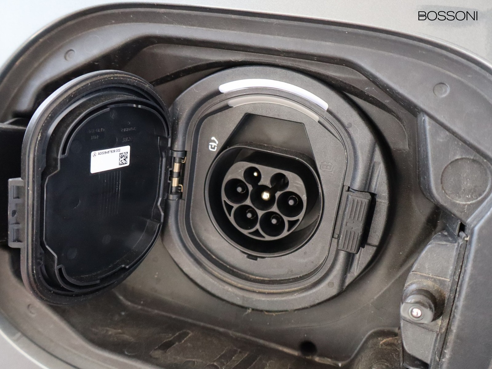 17 - Mercedes Classe C station wagon 300 de plug-in hybrid amg line advanced 9g-tronic