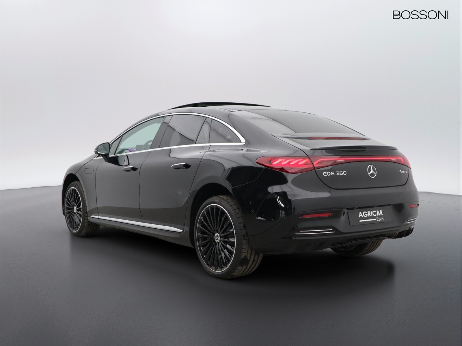 5 - Mercedes EQE 350 premium plus 4matic