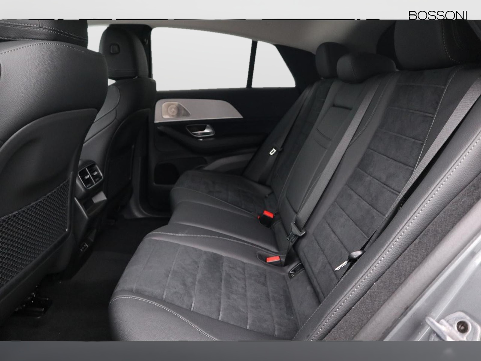 8 - Mercedes Classe GLE gle coupe 300 d mild hybrid amg line advanced plus 4matic 9g-tronic plus