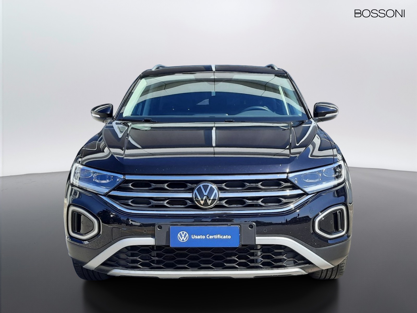 2 - Volkswagen T-Roc 1.5 tsi act style dsg