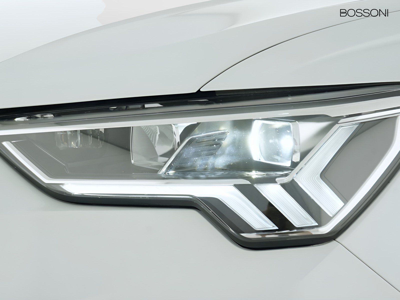 6 - Audi Q3 sportback 35 1.5 tfsi evo2 s line edition s tronic