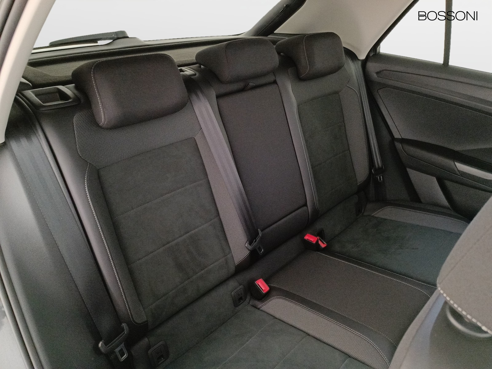 21 - Volkswagen T-Roc 2.0 tdi scr 115cv style