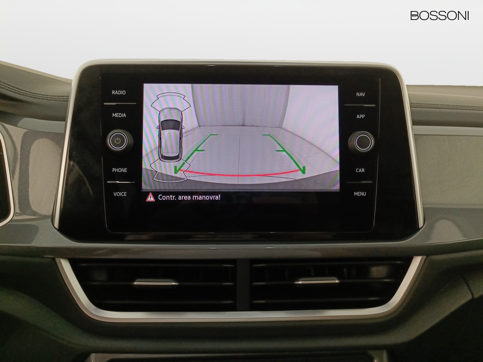 27 - Volkswagen T-Roc 2.0 tdi scr 115cv style