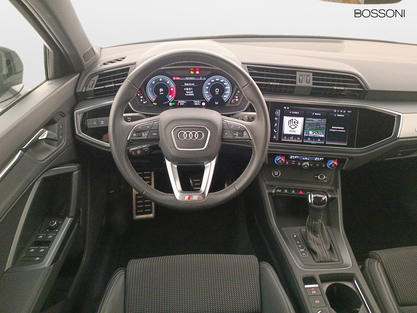 8 - Audi Q3 sportback 35 2.0 tdi s line edition s tronic