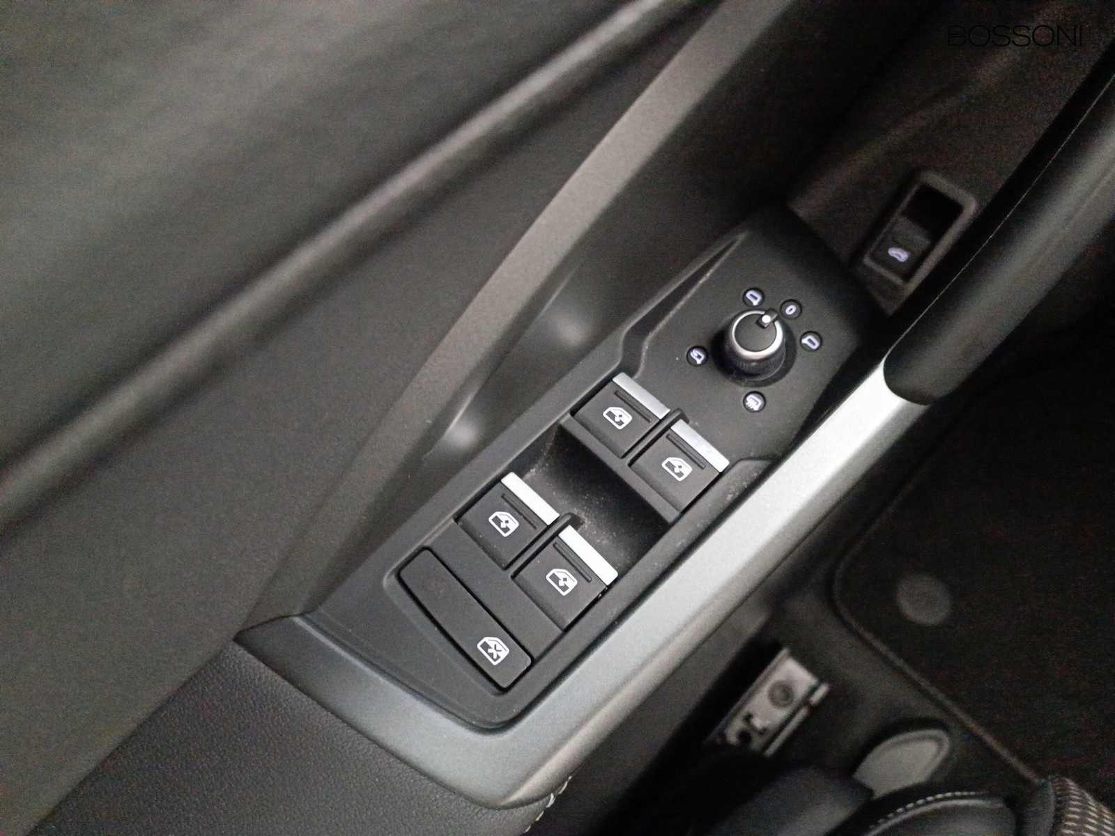 20 - Audi Q3 sportback 35 2.0 tdi s line edition s tronic