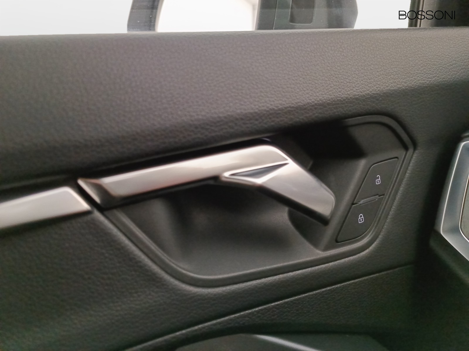 21 - Audi Q3 sportback 35 2.0 tdi s line edition s tronic