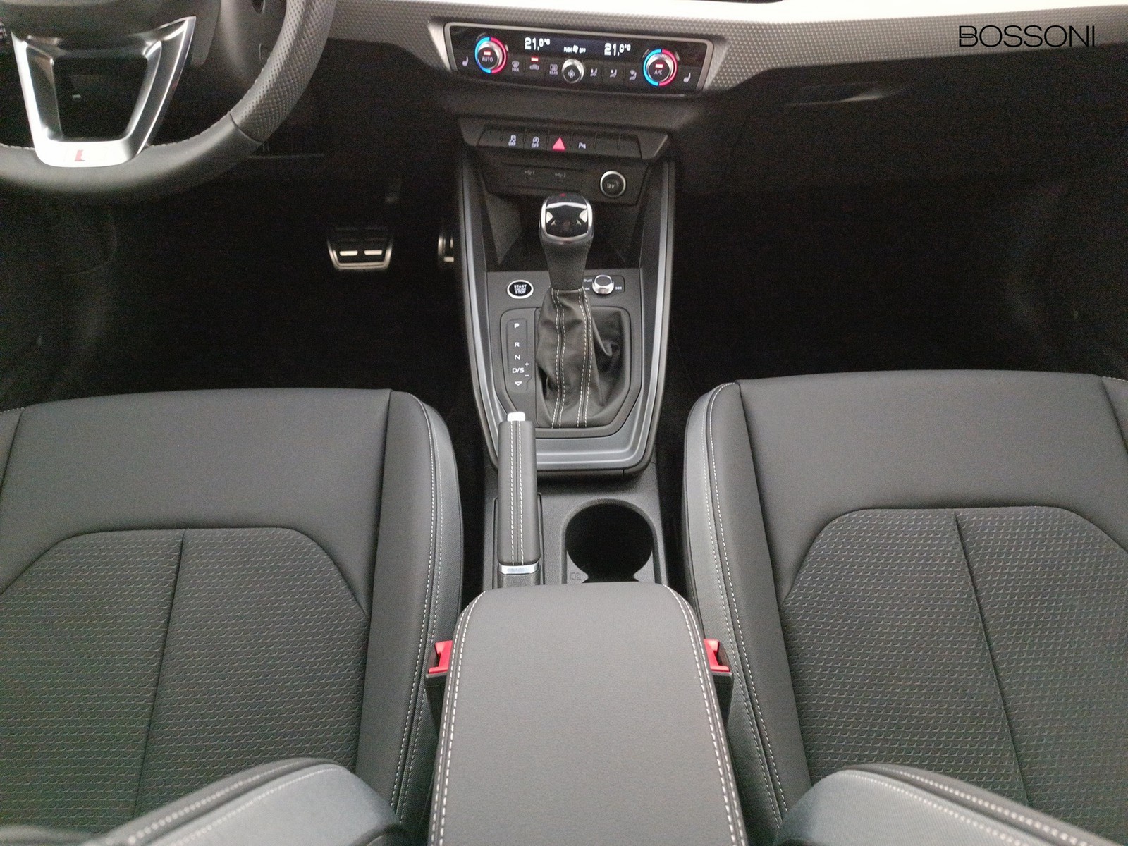 14 - Audi A1 sportback 30 1.0 tfsi 116cv business s tronic