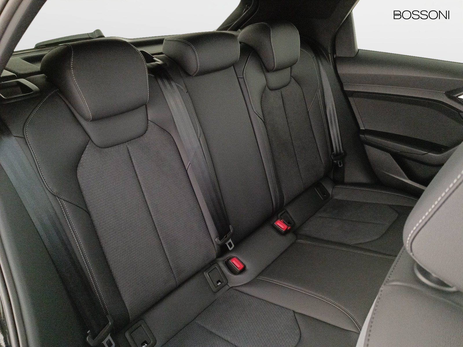 22 - Audi A1 sportback 30 1.0 tfsi 116cv business s tronic