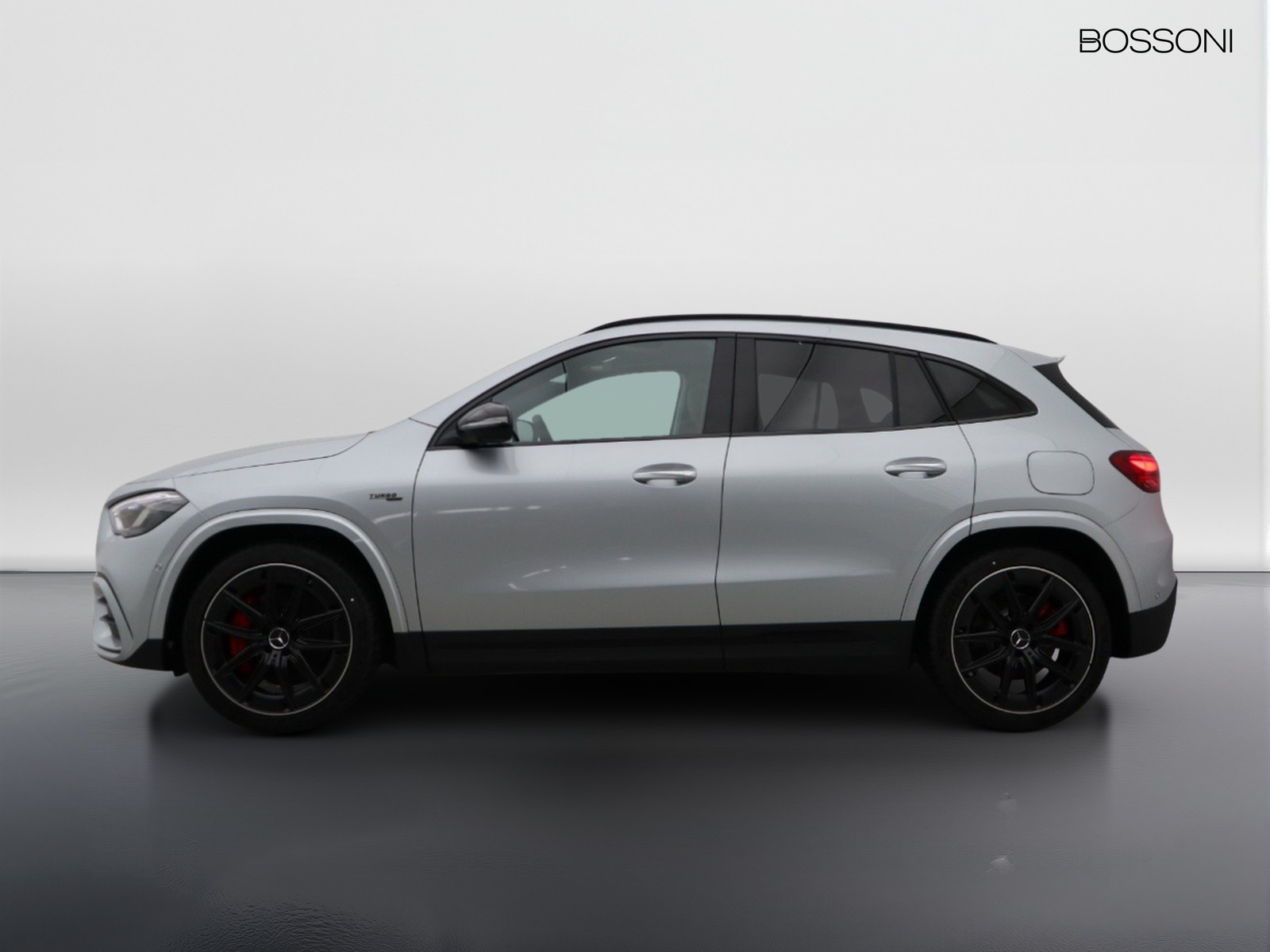 3 - AMG GLA amg 35 premium plus amg 4matic 8g-dct