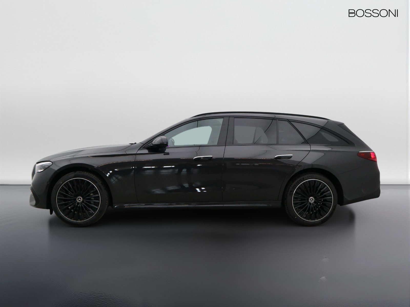 3 - Mercedes Classe E station wagon 220 d amg line premium 4matic 9g-tronic