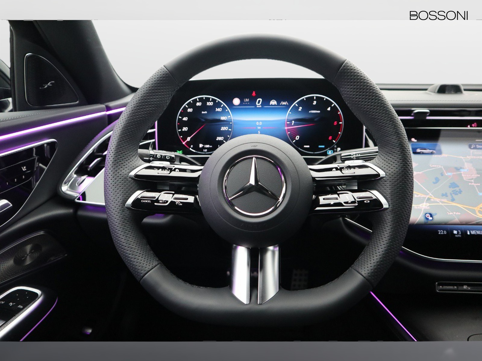 17 - Mercedes Classe E station wagon 220 d amg line premium 4matic 9g-tronic