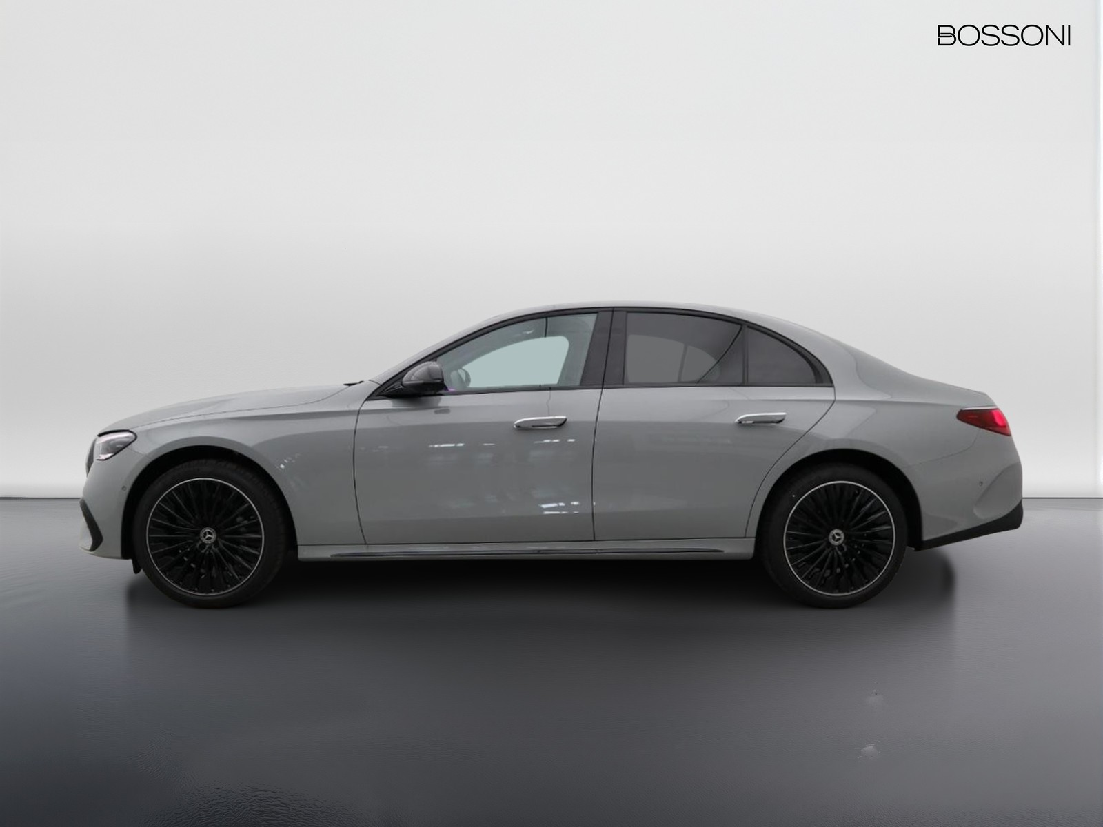 3 - Mercedes Classe E berlina 220 d amg line premium 4matic 9g-tronic
