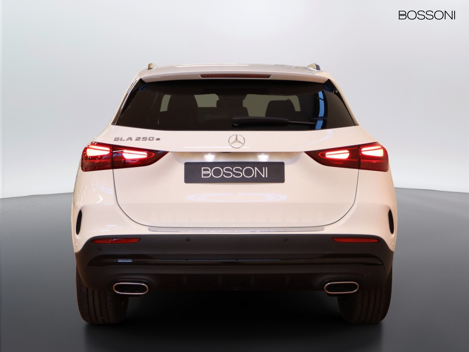 6 - Mercedes GLA 250 e plug-in-hybrid amg line extra 8g-dct