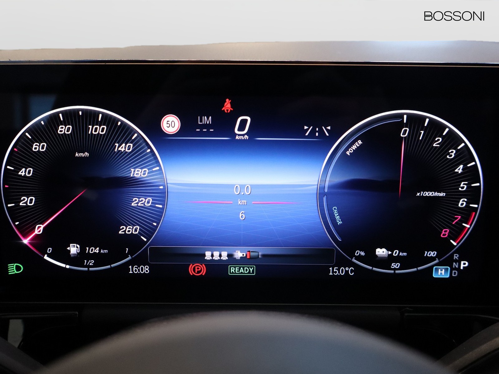 9 - Mercedes GLA 250 e plug-in-hybrid amg line extra 8g-dct