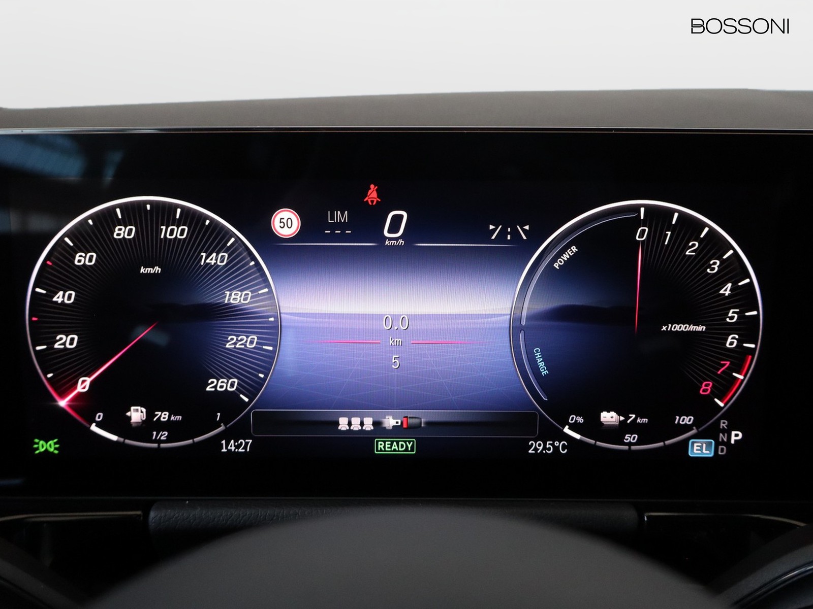 9 - Mercedes GLA 250 e plug-in-hybrid amg line extra 8g-dct