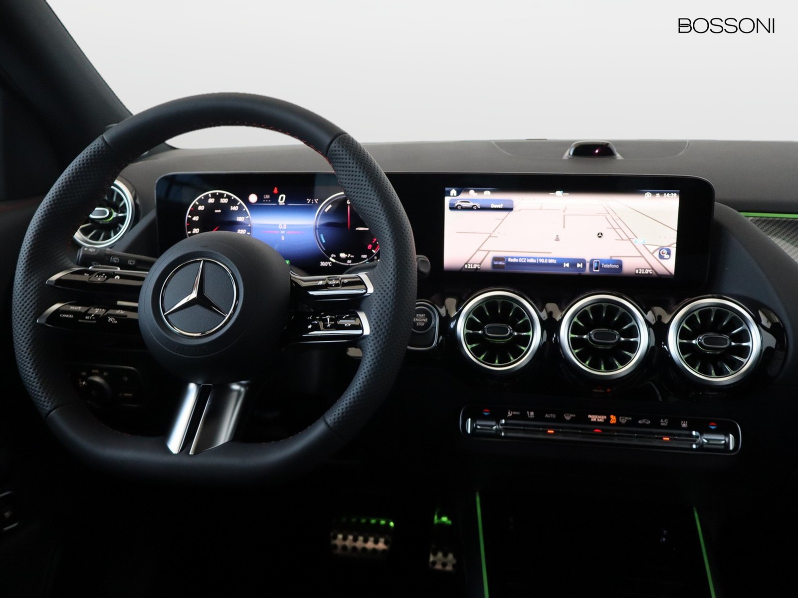 12 - Mercedes GLA 250 e plug-in-hybrid amg line extra 8g-dct