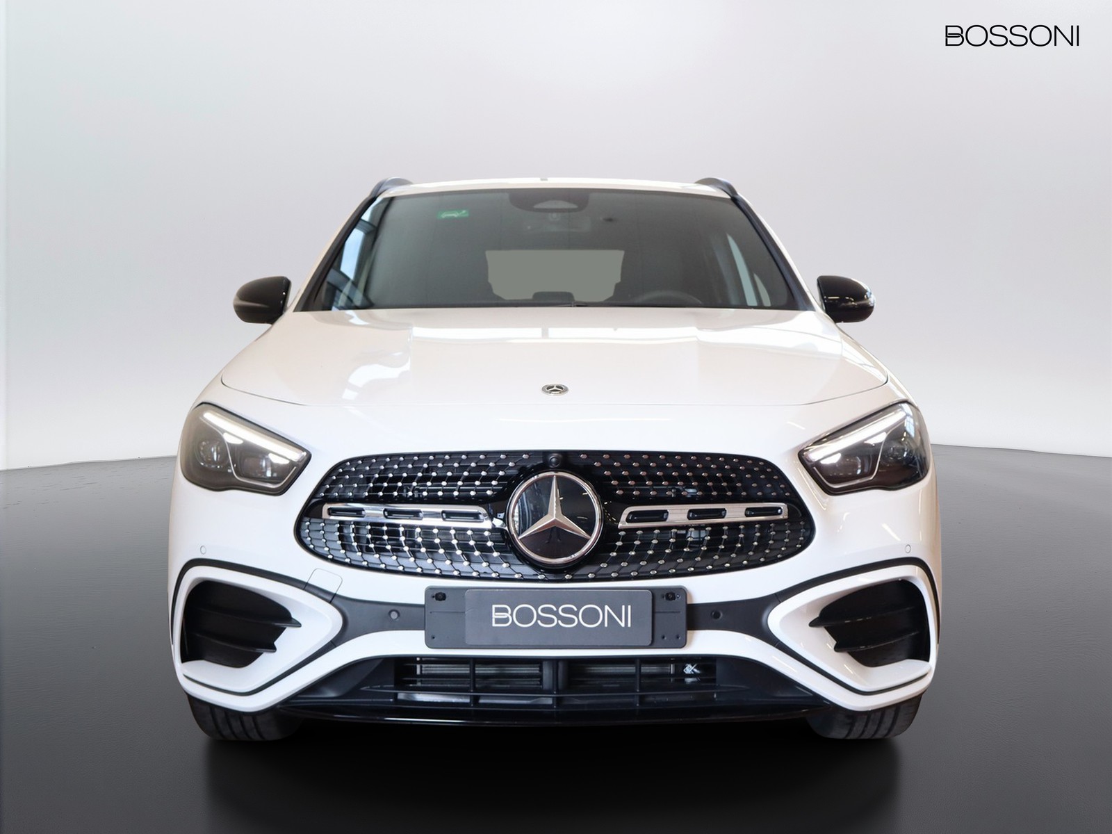 2 - Mercedes GLA 250 e plug-in-hybrid amg line extra 8g-dct