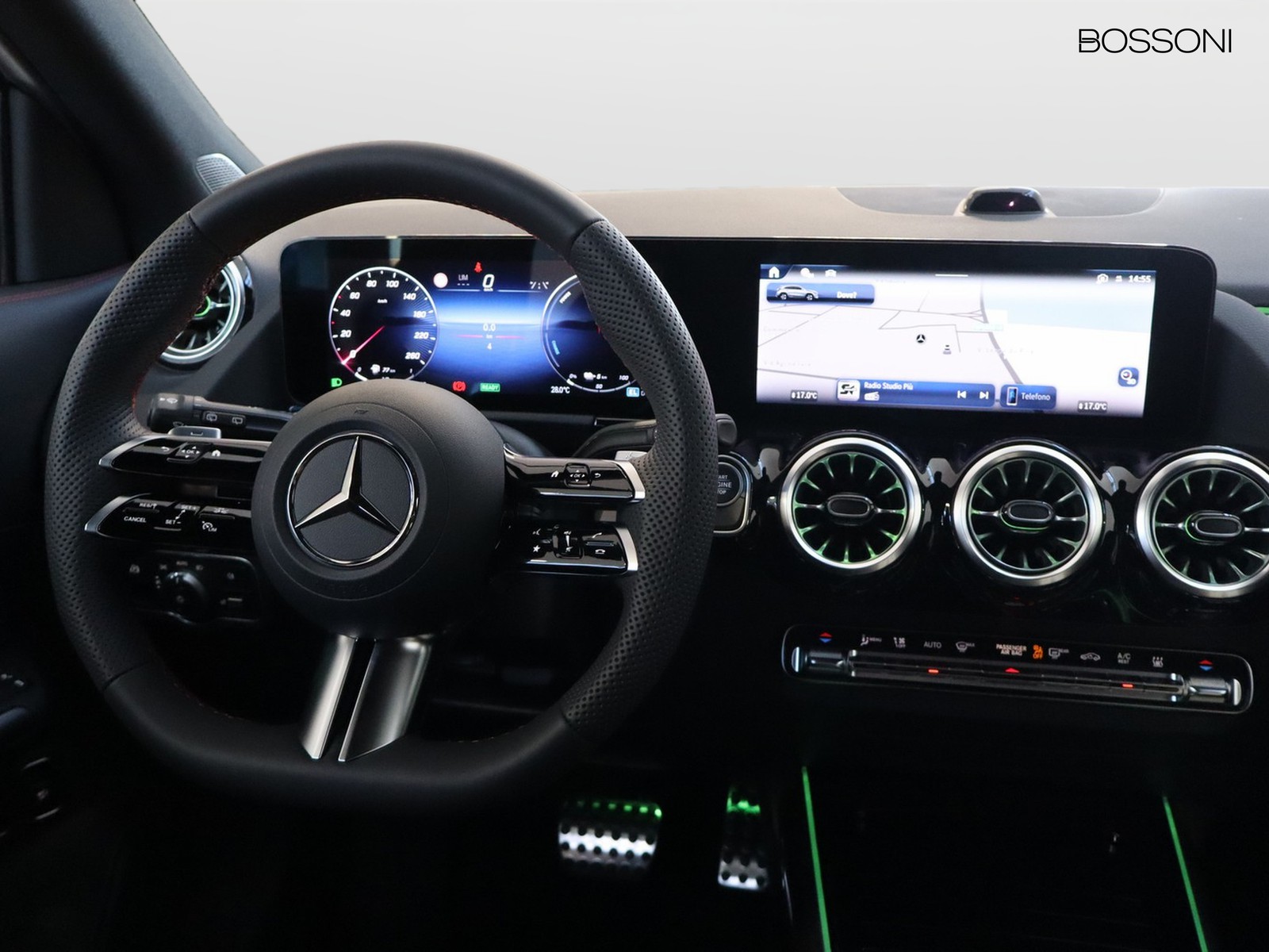 12 - Mercedes GLA 250 e plug-in-hybrid amg line extra 8g-dct