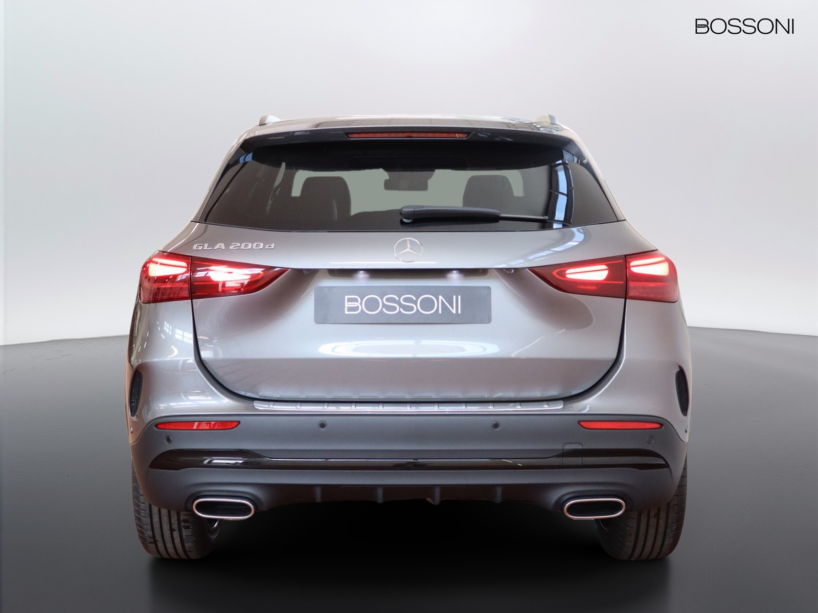6 - Mercedes GLA 200 d amg line extra 8g-dct