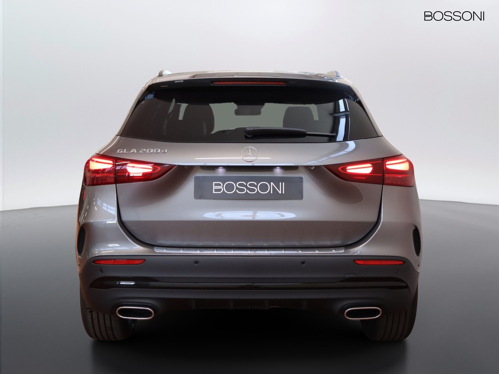 6 - Mercedes GLA 200 d amg line extra 8g-dct
