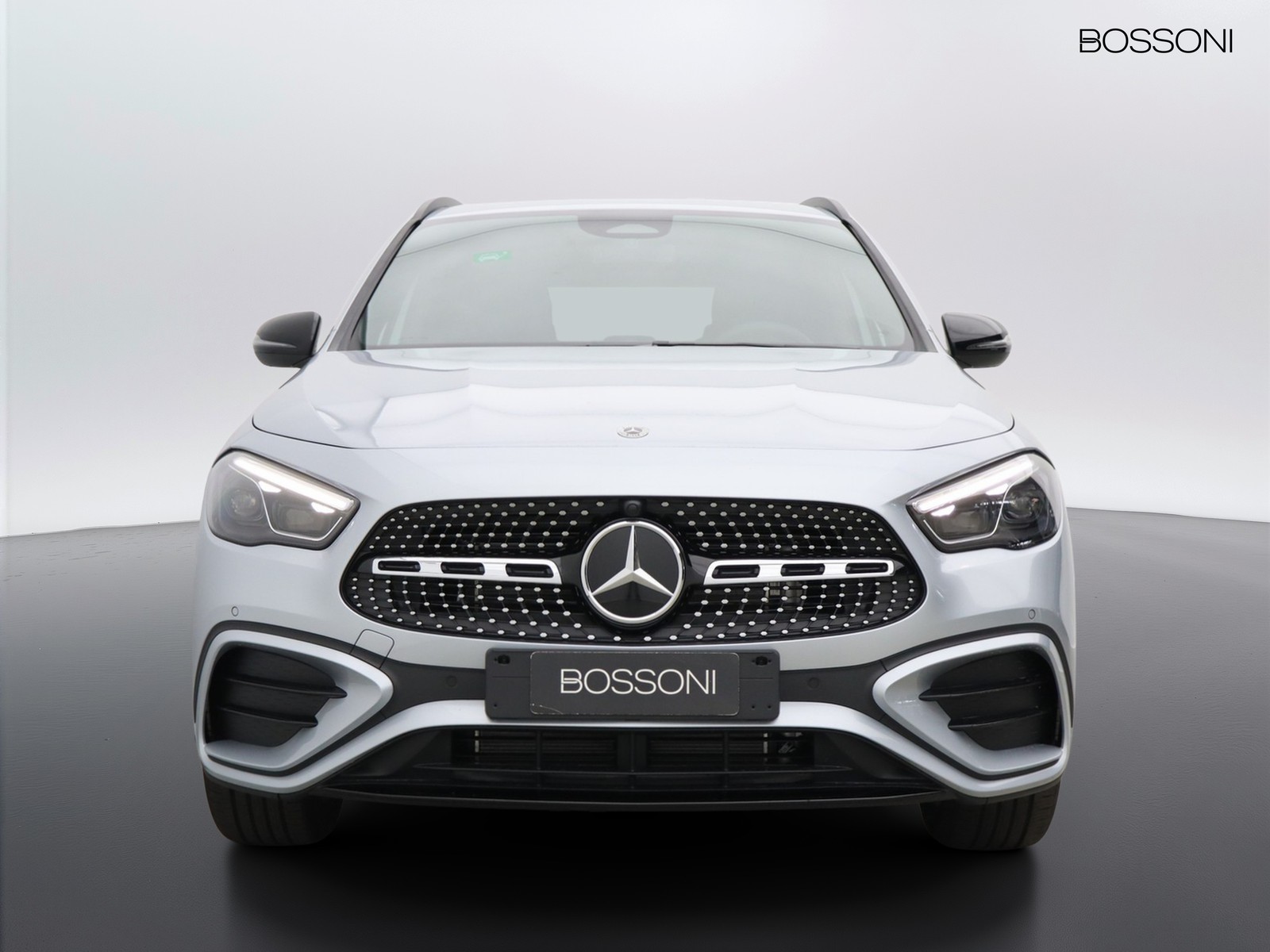 2 - Mercedes GLA 250 e plug-in-hybrid amg line extra 8g-dct