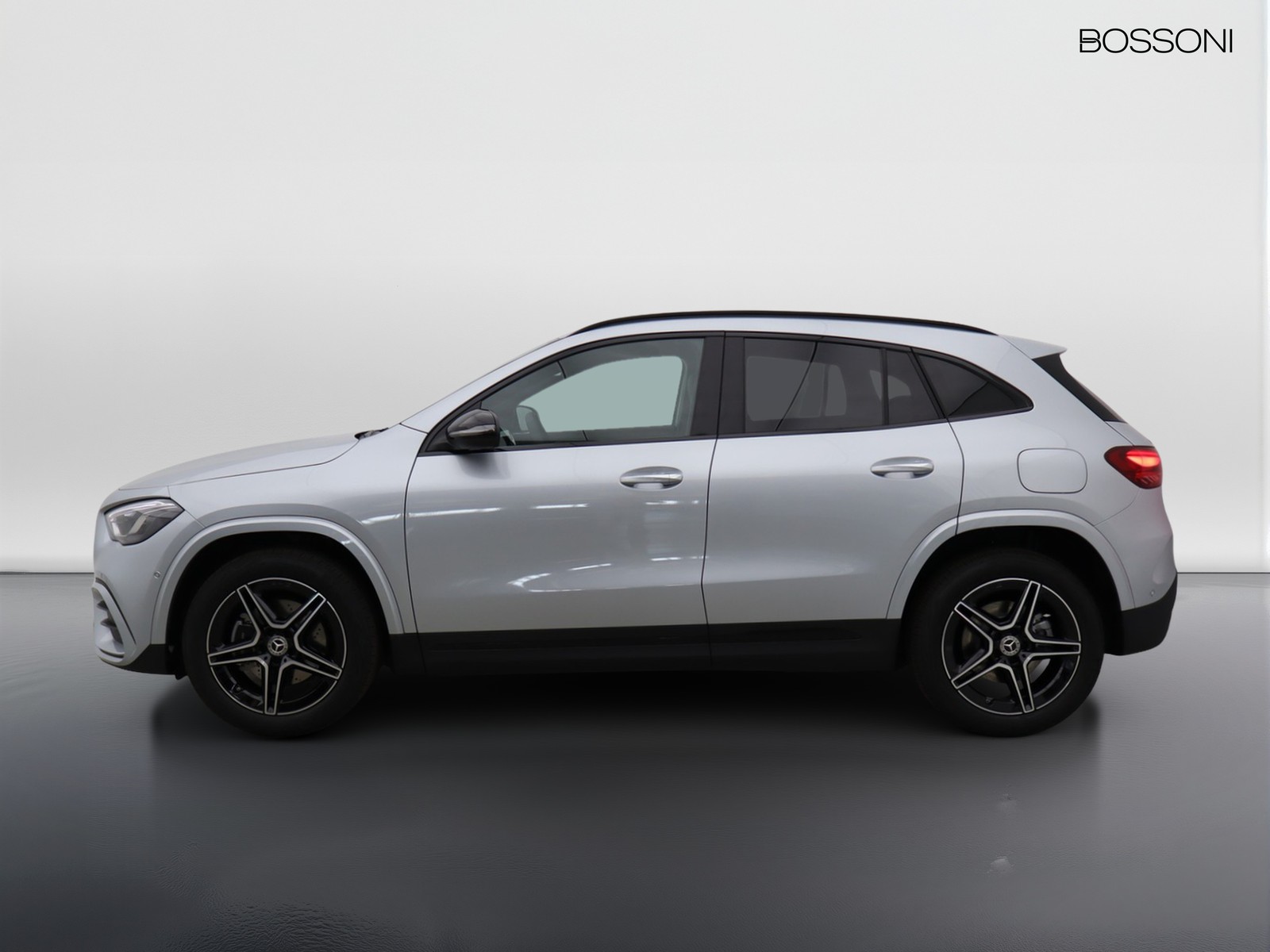 3 - Mercedes GLA 250 e plug-in-hybrid amg line extra 8g-dct