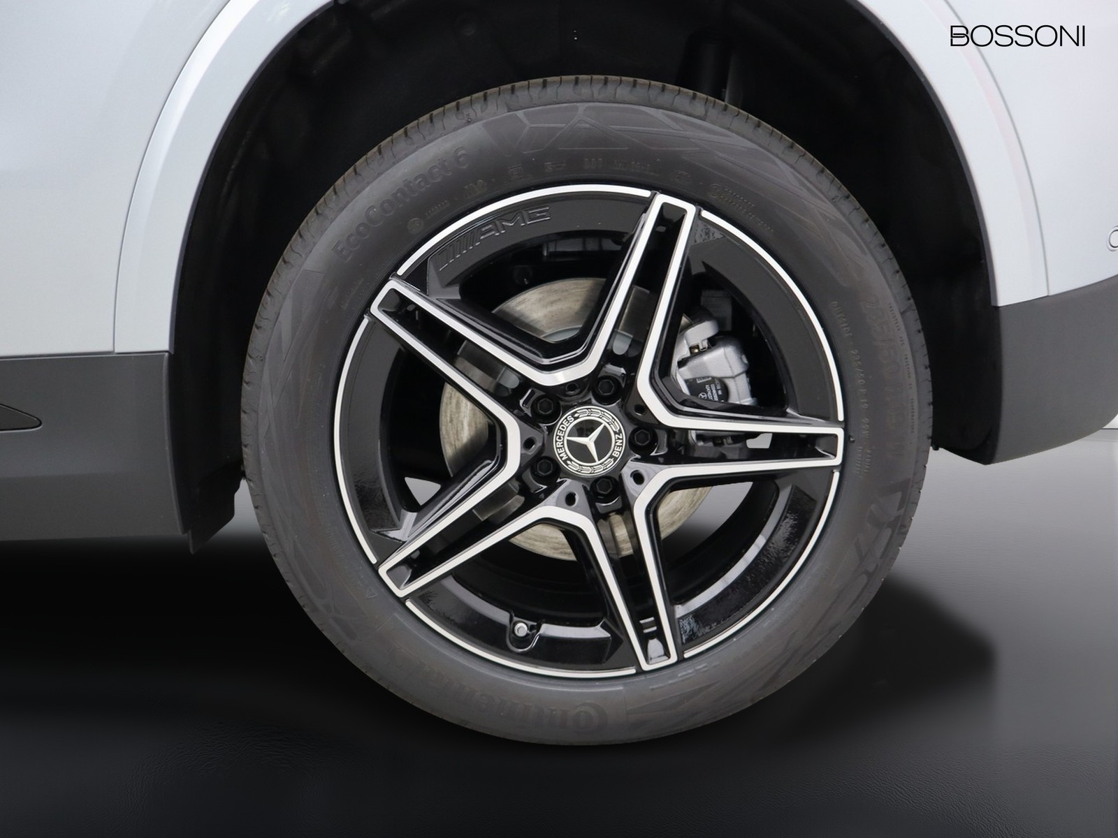 4 - Mercedes GLA 250 e plug-in-hybrid amg line extra 8g-dct