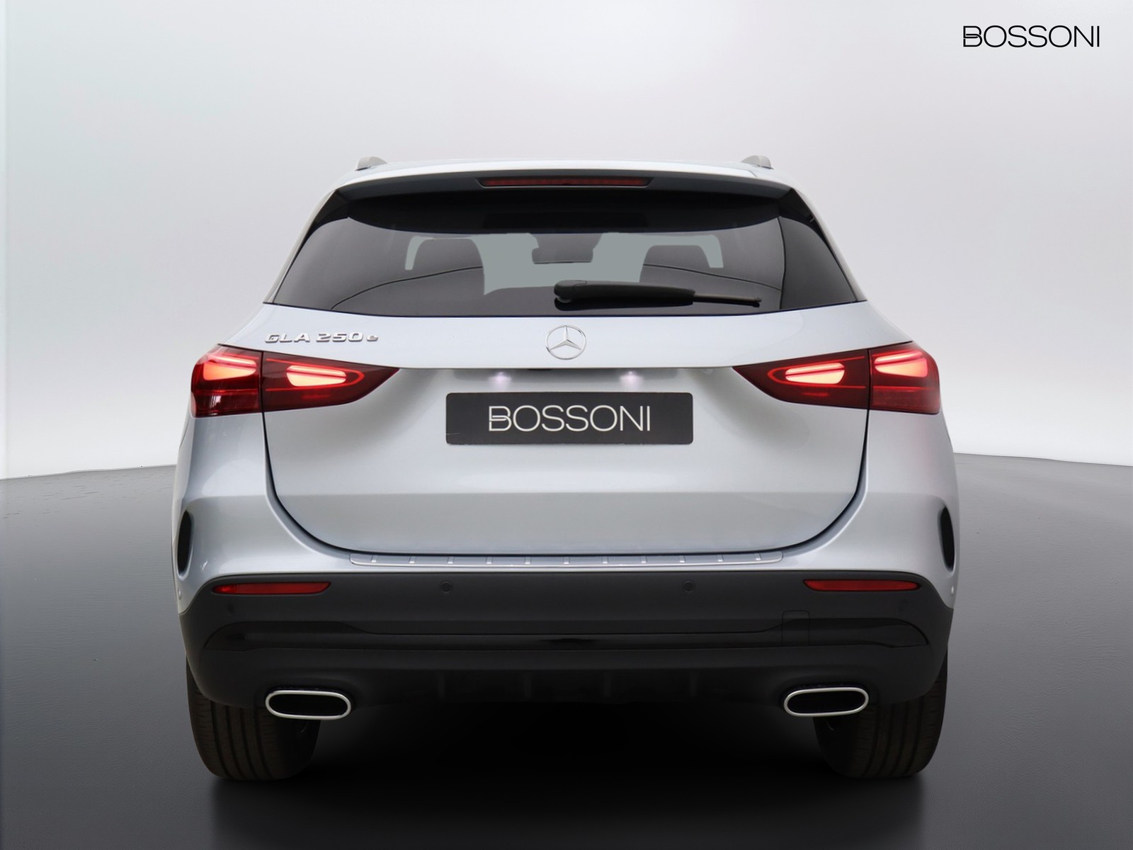 6 - Mercedes GLA 250 e plug-in-hybrid amg line extra 8g-dct