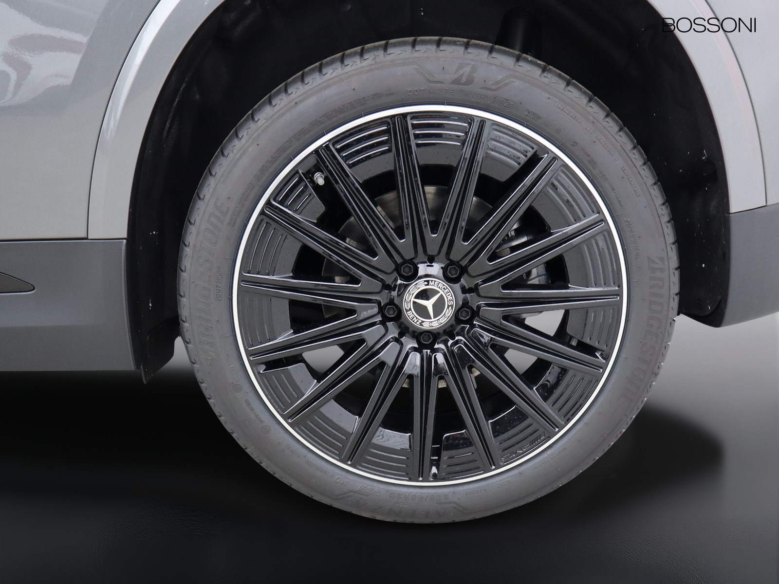 4 - Mercedes GLA 250 e plug-in-hybrid amg line extra 8g-dct