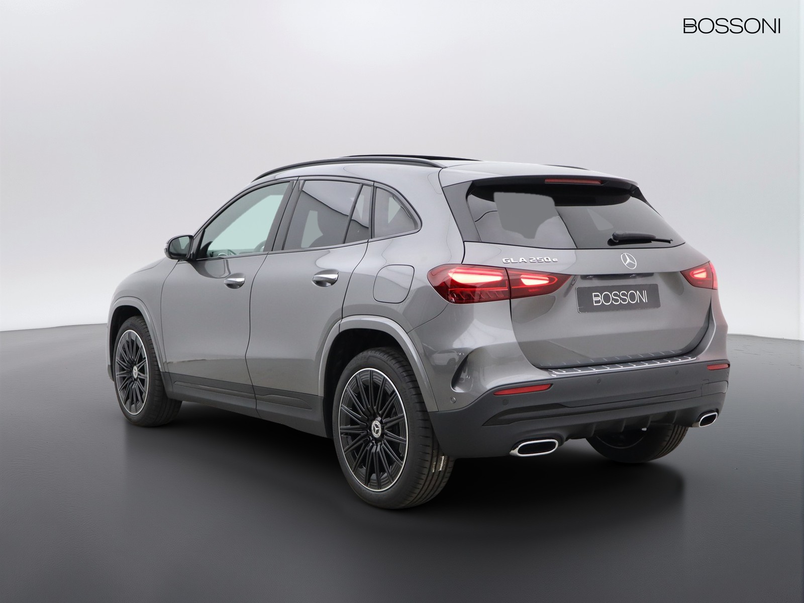 5 - Mercedes GLA 250 e plug-in-hybrid amg line extra 8g-dct