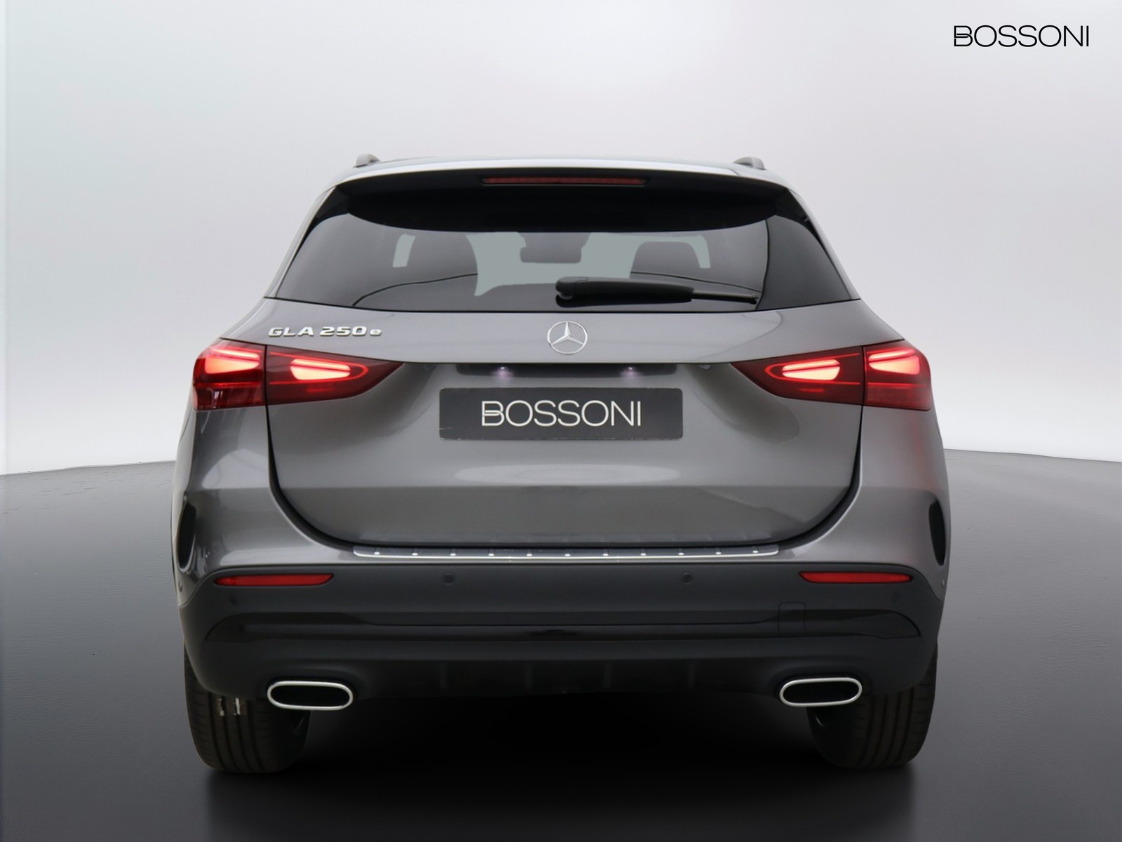 6 - Mercedes GLA 250 e plug-in-hybrid amg line extra 8g-dct