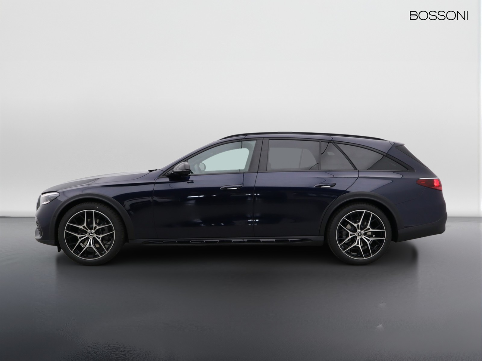 3 - Mercedes Classe E station wagon all-terrain 220 d advanced plus 4matic 9g-tronic