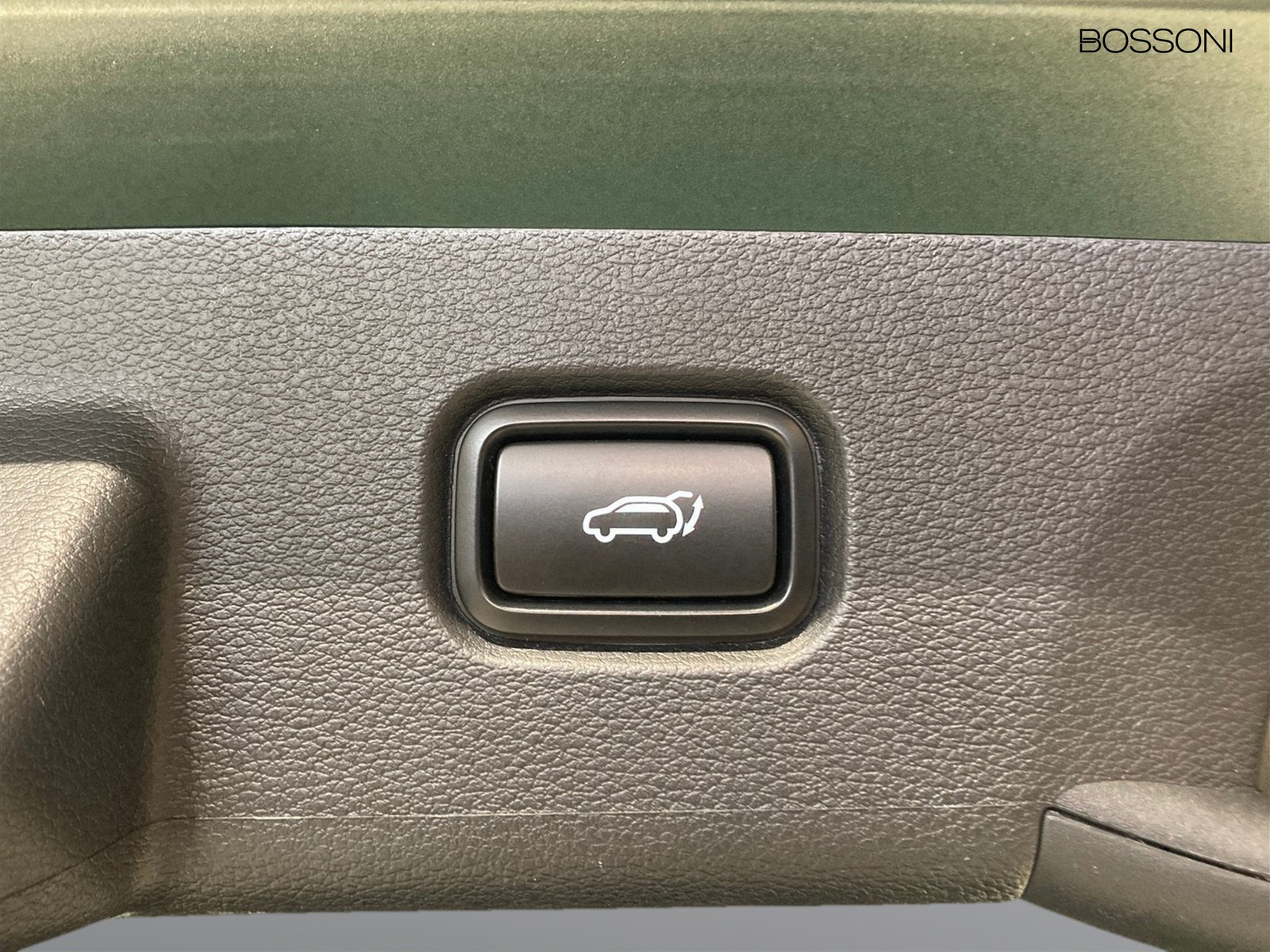 26 - Kia Sportage 1.6 t-gdi phev 245cv gt-line plus awd at6