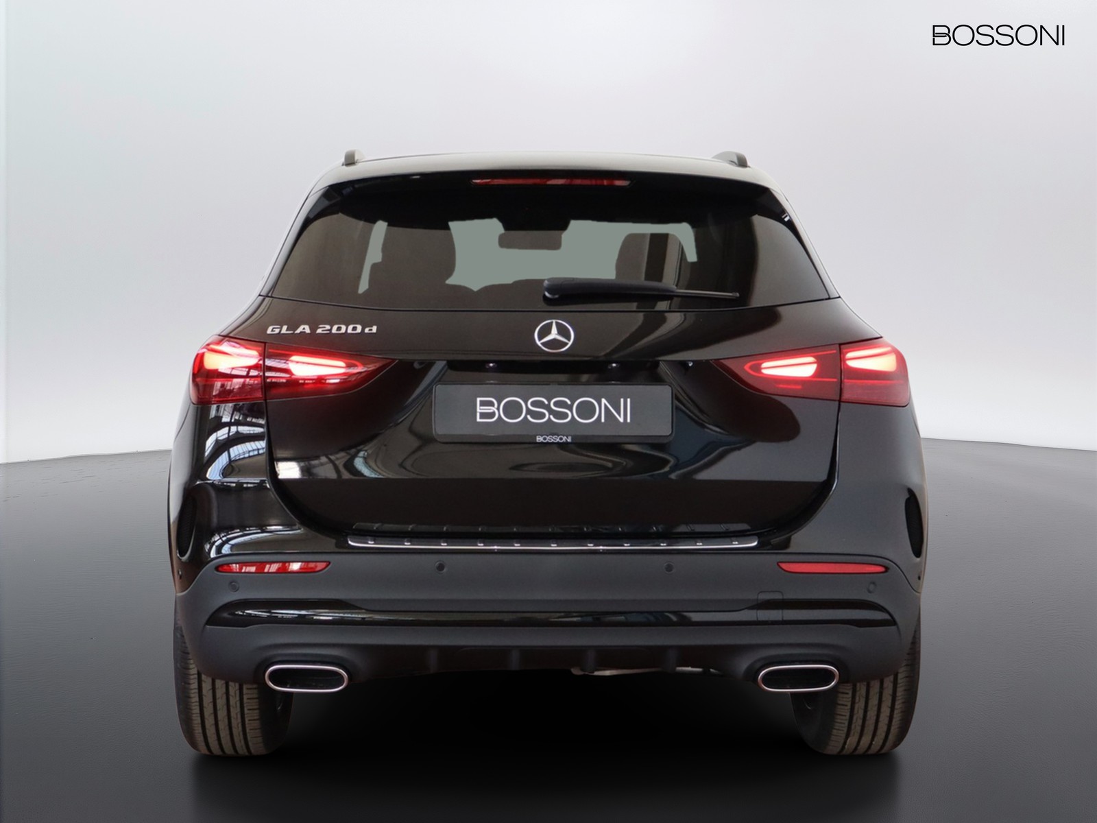 6 - Mercedes GLA 200 d amg line extra 8g-dct