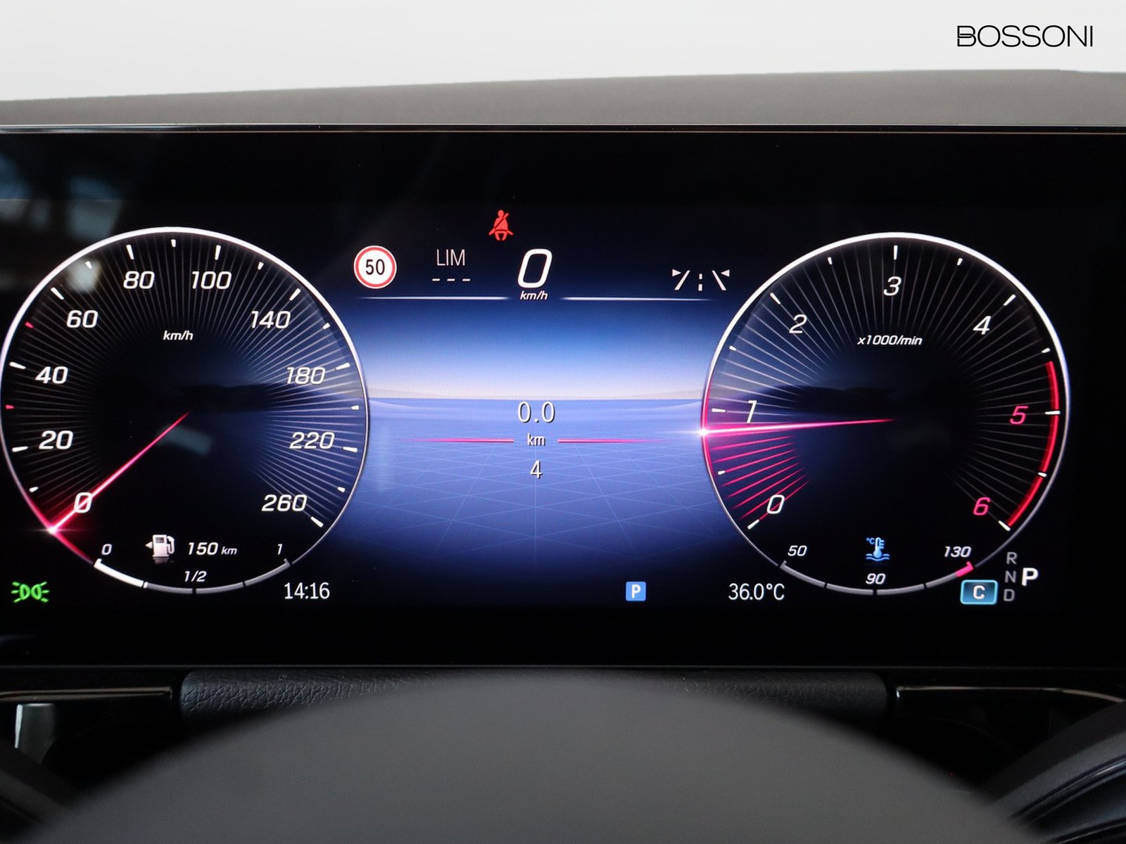 9 - Mercedes GLA 200 d amg line extra 8g-dct