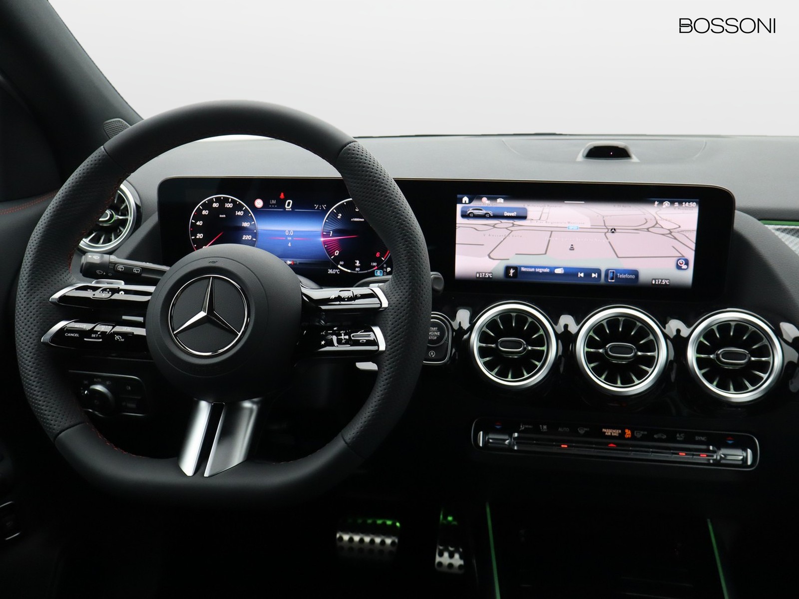 12 - Mercedes GLA 200 d amg line extra 8g-dct
