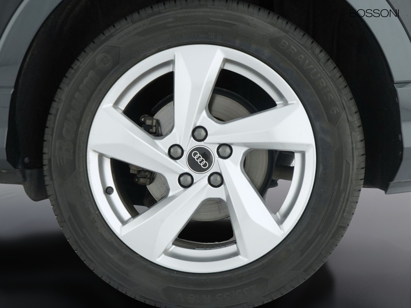 12 - Audi Q3 35 2.0 tdi business advanced