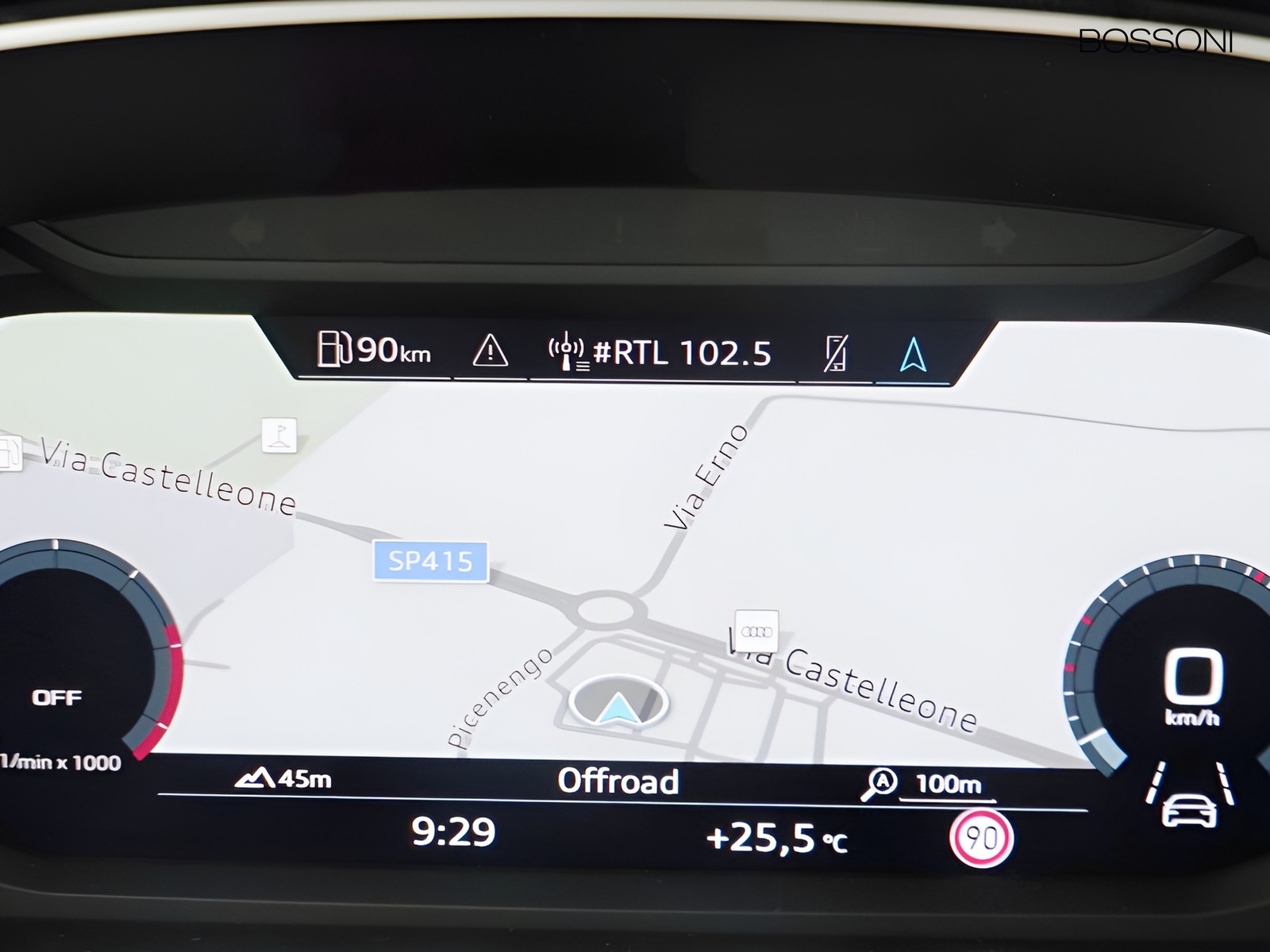 28 - Audi Q3 35 2.0 tdi business advanced