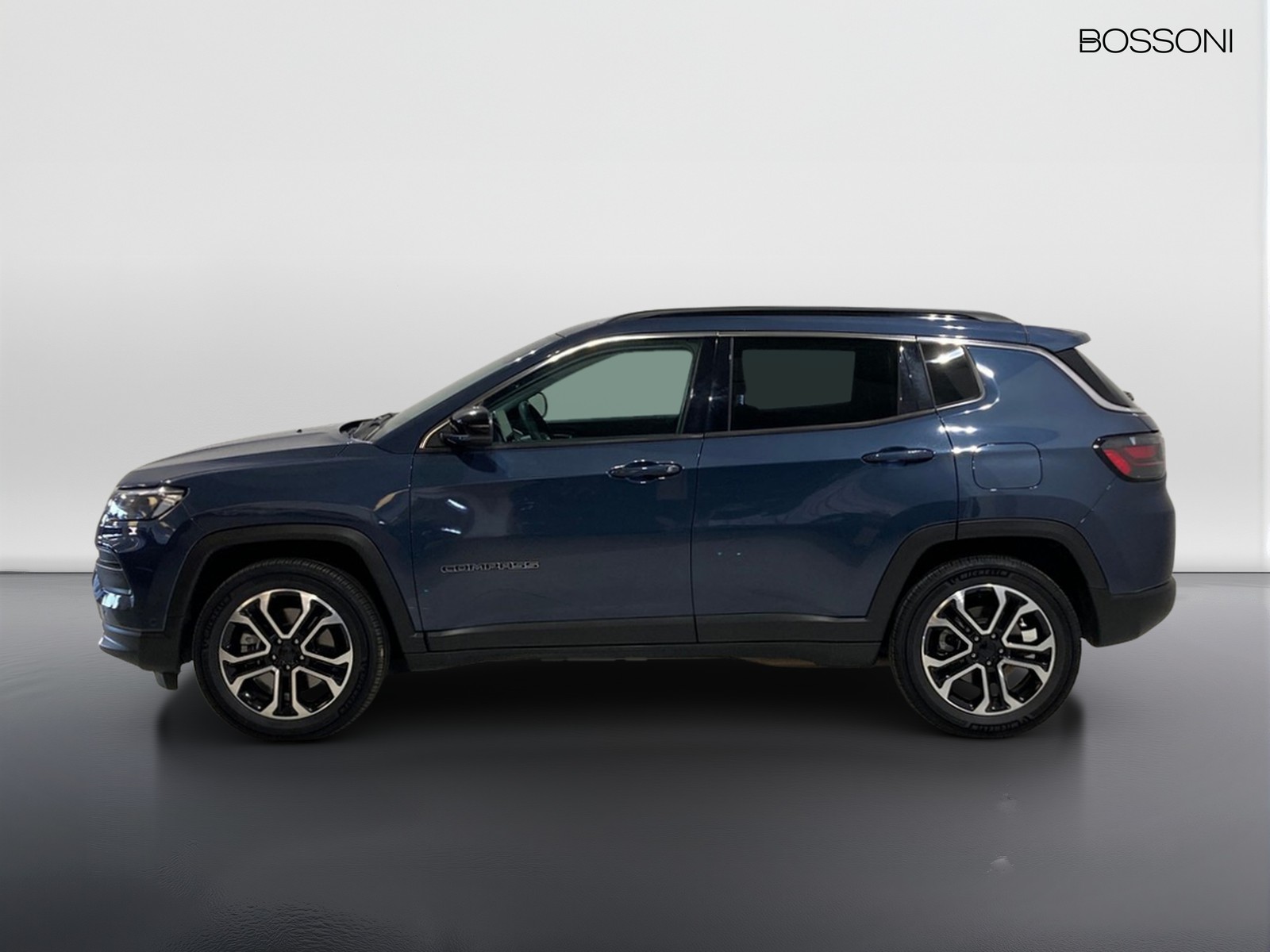 5 - Jeep Compass 1.3 turbo t4 phev limited 4xe at6