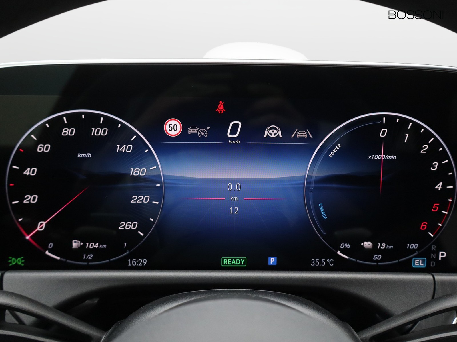 9 - Mercedes Classe E station wagon all-terrain 300 de plug-in hybrid premium 4matic 9g-tronic