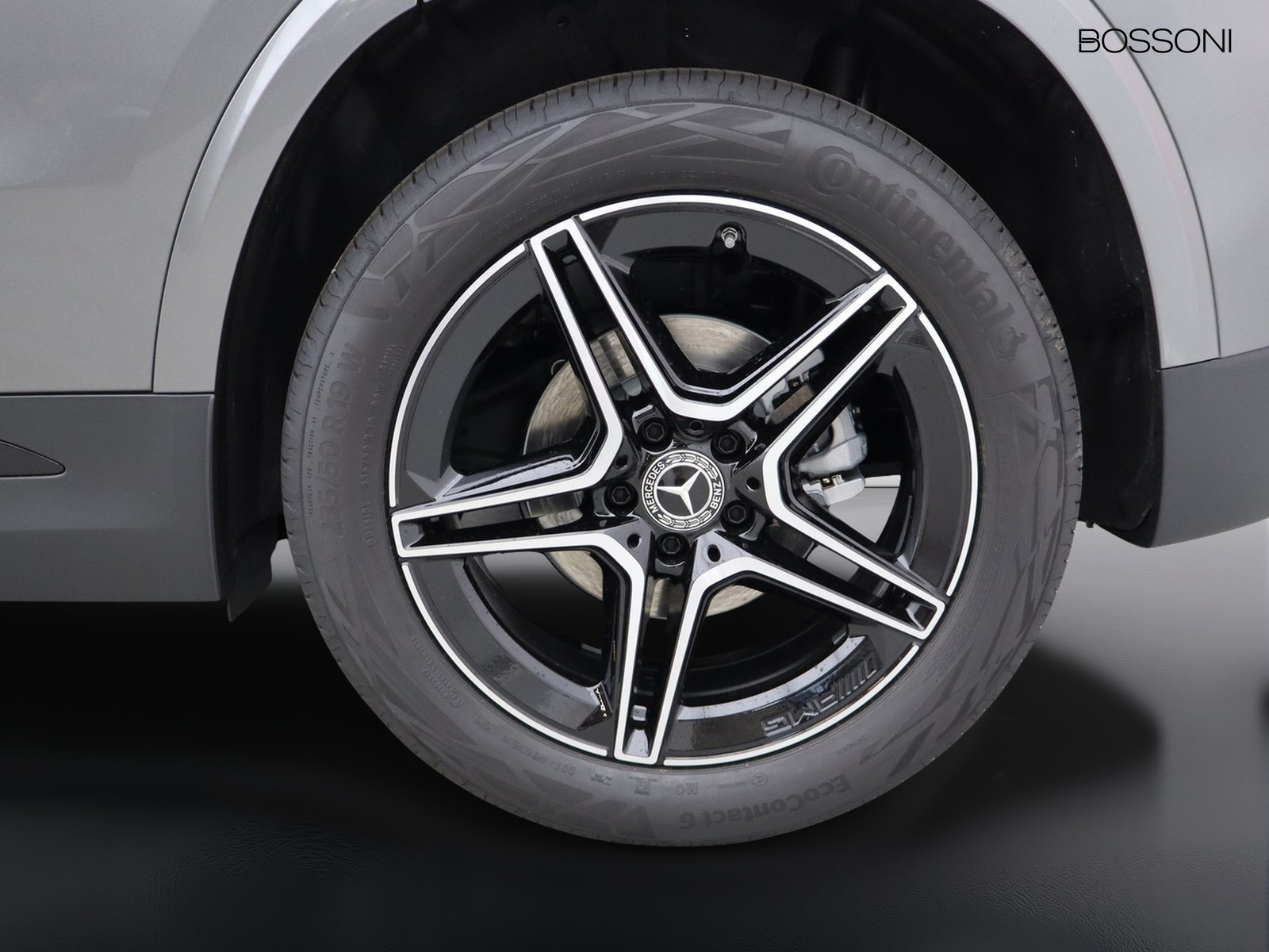 4 - Mercedes GLA 200 d amg line advanced plus 4matic 8g-dct