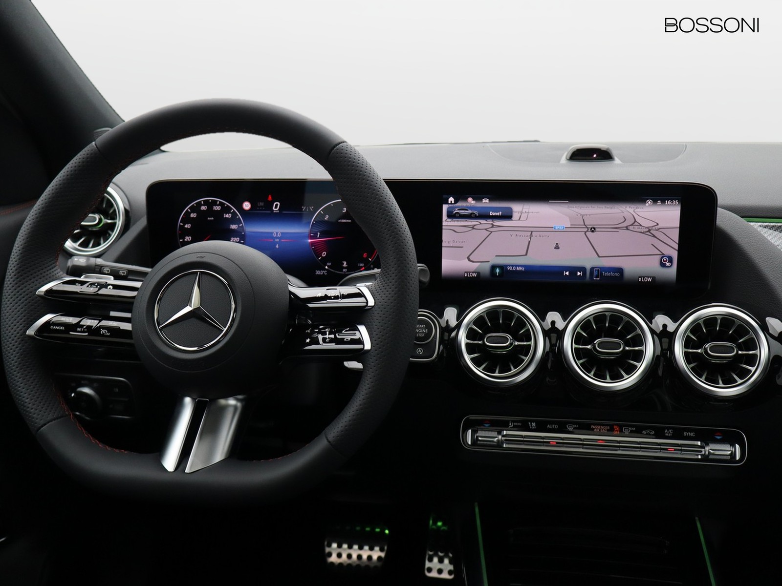 12 - Mercedes GLA 200 d amg line advanced plus 4matic 8g-dct