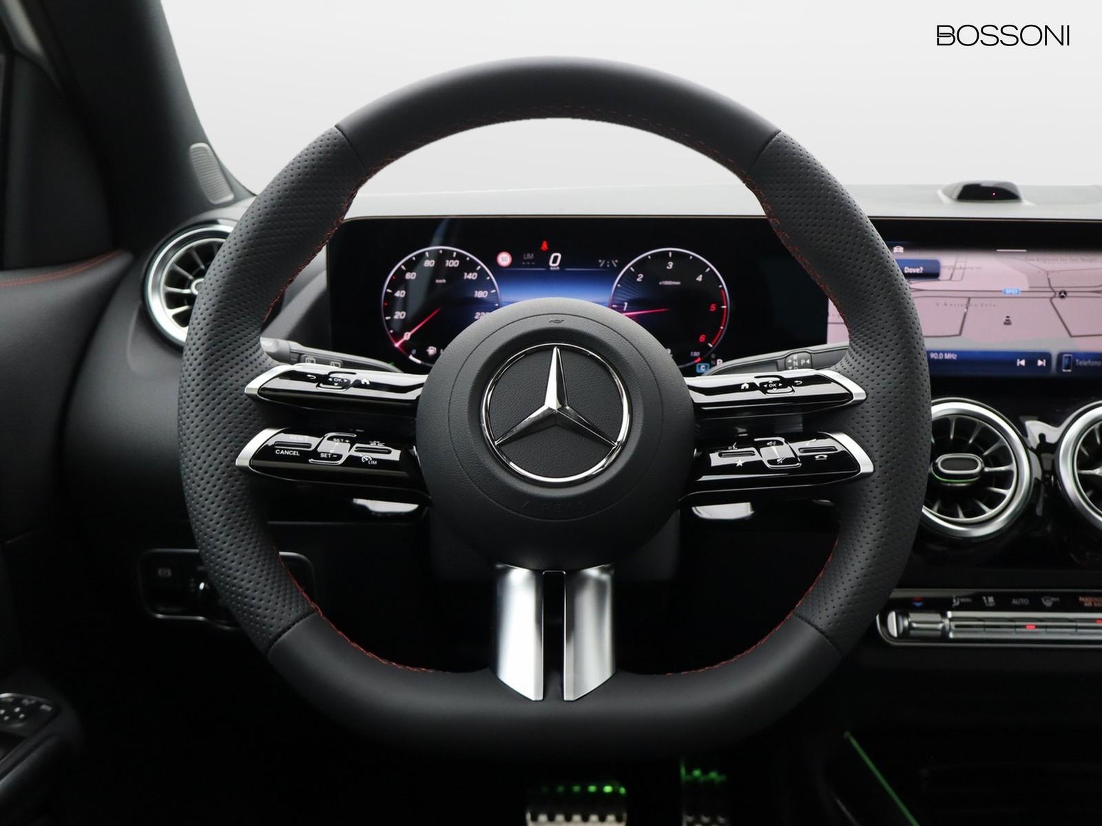 17 - Mercedes GLA 200 d amg line advanced plus 4matic 8g-dct