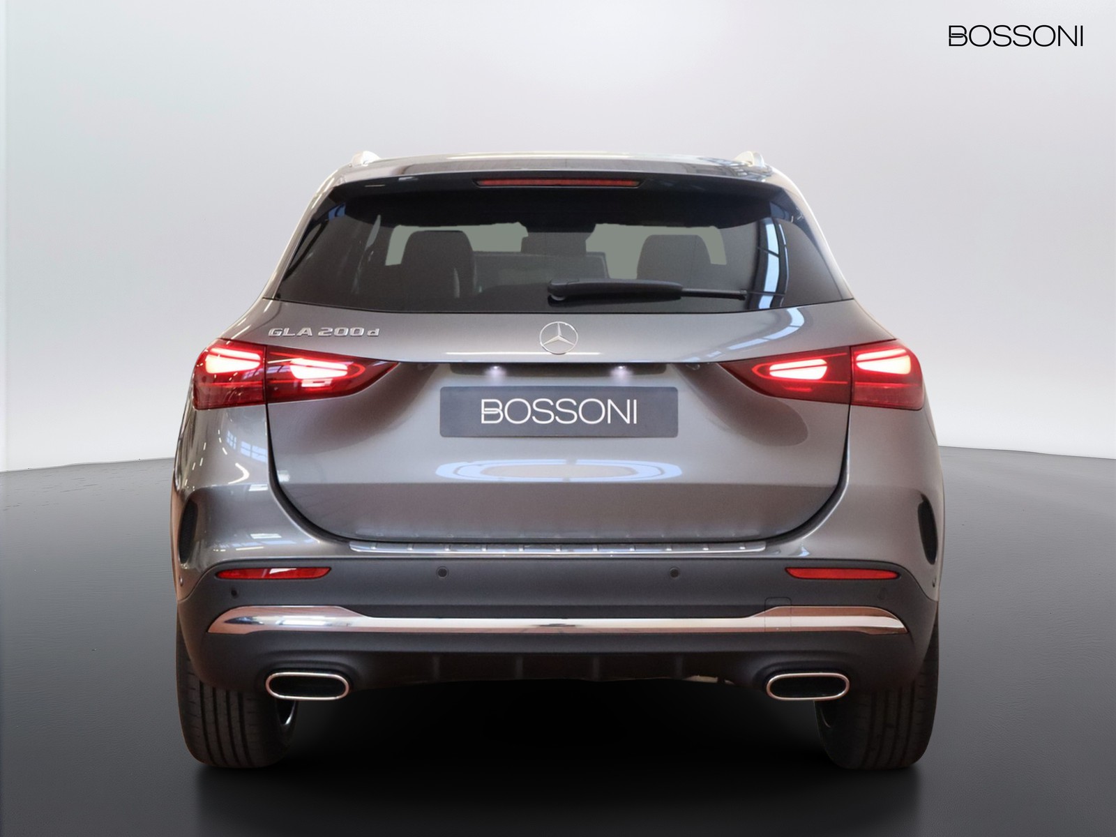 6 - Mercedes GLA 200 d amg line extra 8g-dct