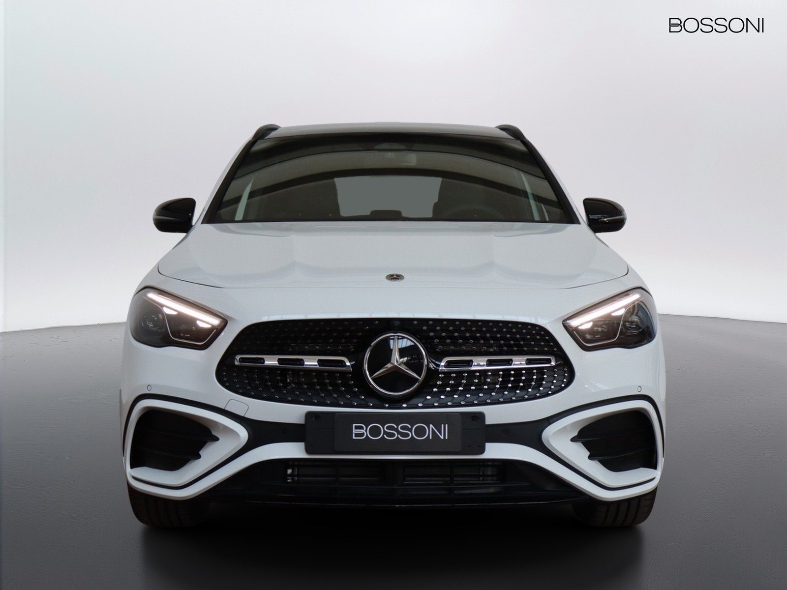 2 - Mercedes GLA 200 d amg line extra 8g-dct